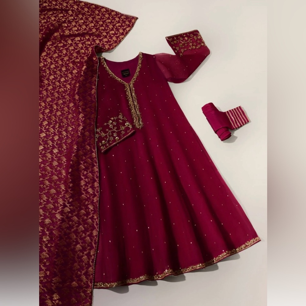 Elegant Maroon Maxi Dress with Gold Accents